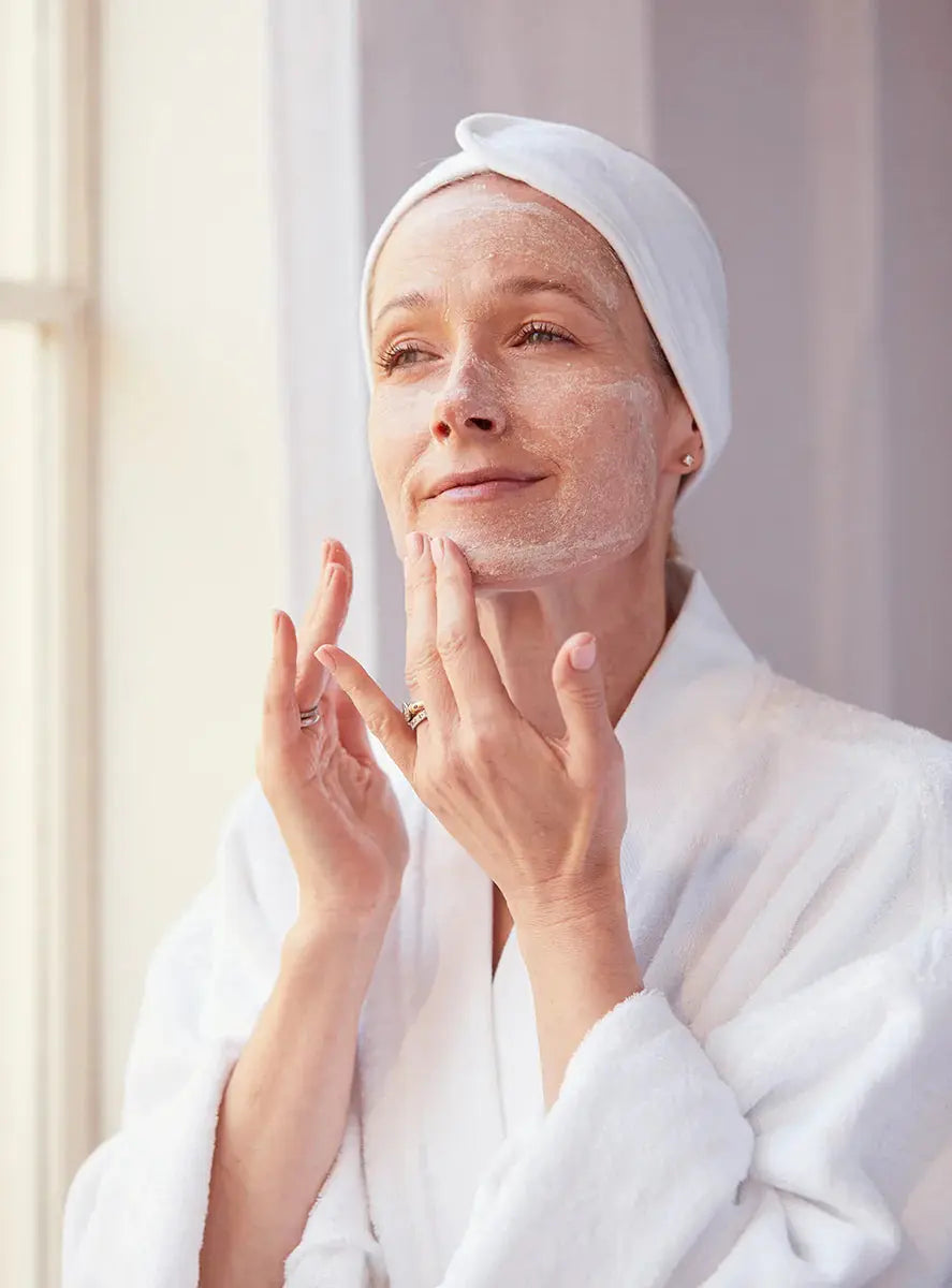 Glow-Into-the-Holidays-Your-Ultimate-Skin-Prep-Guide Skin Skulpt